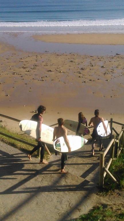 H.A.N.D Surf Hostel Langre  Buitenkant foto